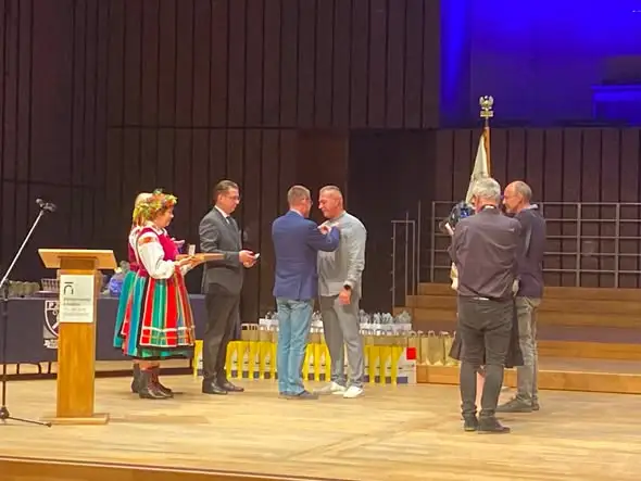 95-lecie PZTS: Prezes klubu DWÓJKA uhonorowany brązową odznaką